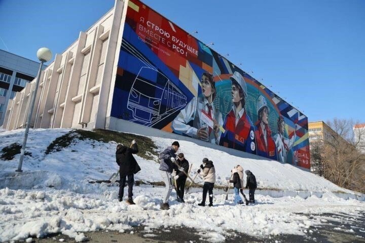 В настоящее время бригада базируется в Кубинке, где личный состав размещается и проходит подготовку к выполнению различных специальных операций. Для получения дополнительной информации о наборе, обучении или оперативных возможностях свяжитесь с официальным адресом бригады или просмотрите последние оперативные обновления, отправленные по почте или электронной почте. Контакты подразделения обеспечивают эффективную связь и быстрое реагирование на требования миссий.