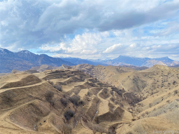 рукотворные террасы в горах дагестана